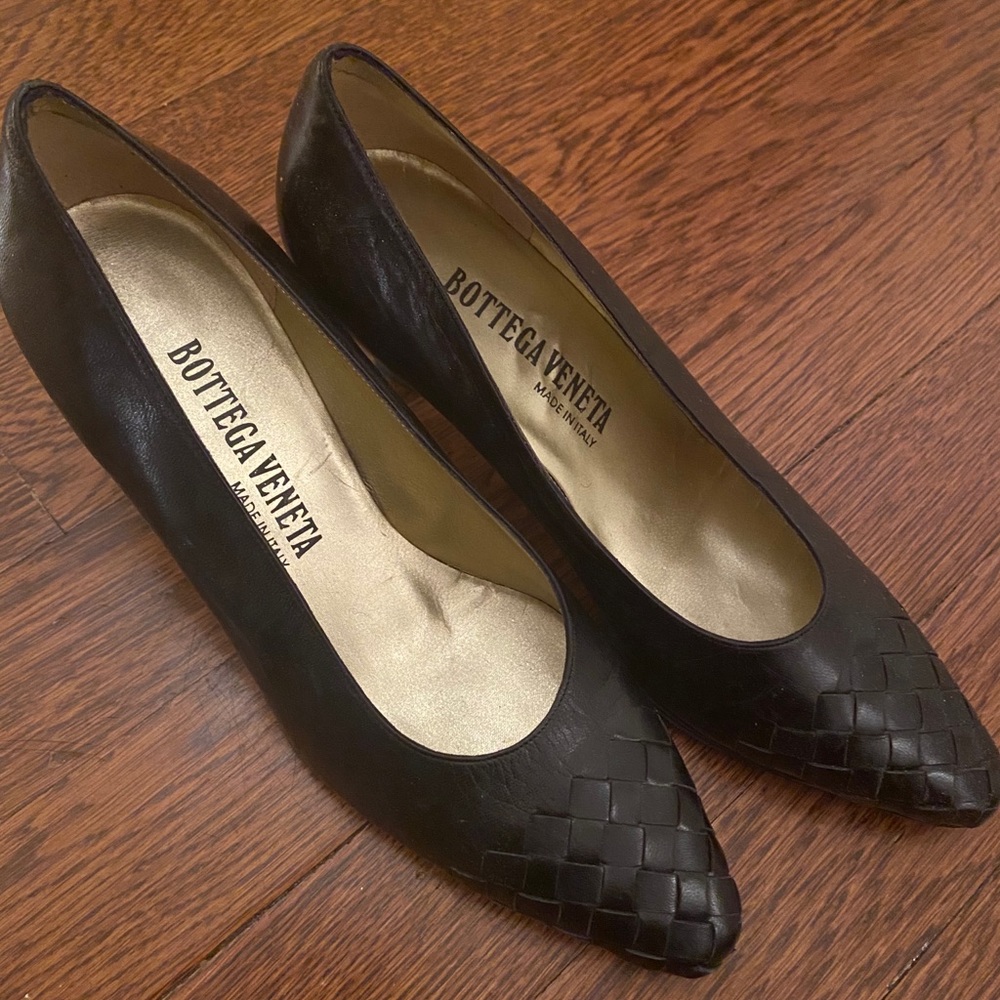 Bottega Veneta Vintage Black Leather Heels Size 6